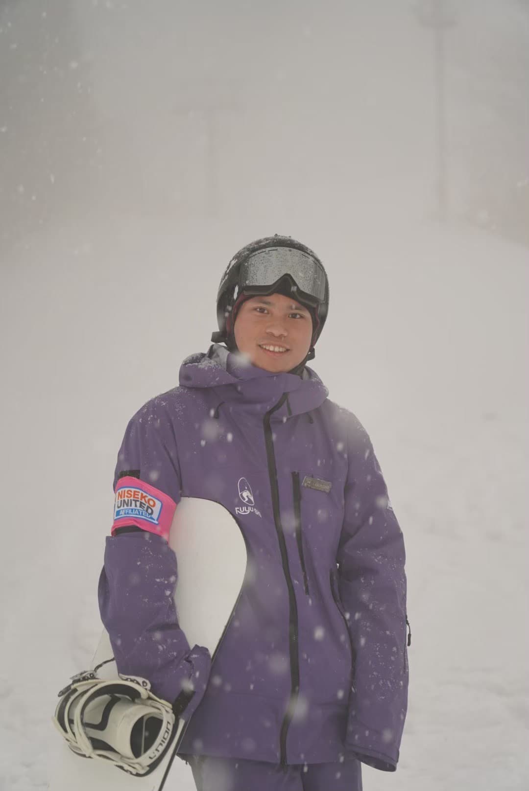 Gonzalo, FUYU snowboard coach, SBINZ Lv2